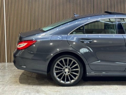 Mercedes-Benz CLS 220D Amg Line 7G-tronic 2017 Grey #14