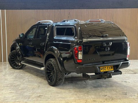 Nissan Navara 2.3 Navara Tekna Black #5