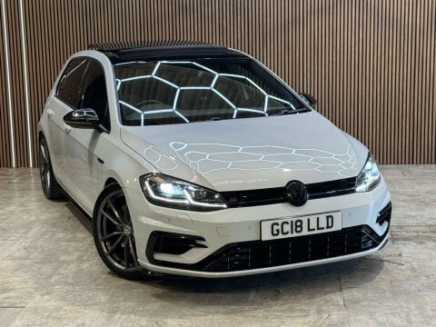 Volkswagen Golf 2.0 Golf R GC18LLD Silver