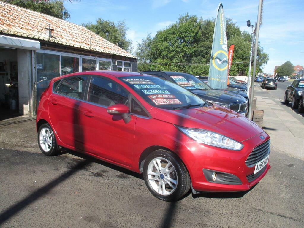 Ford Fiesta 1.0T Ecoboost Zetec Euro 6 S S AV65KWM Red