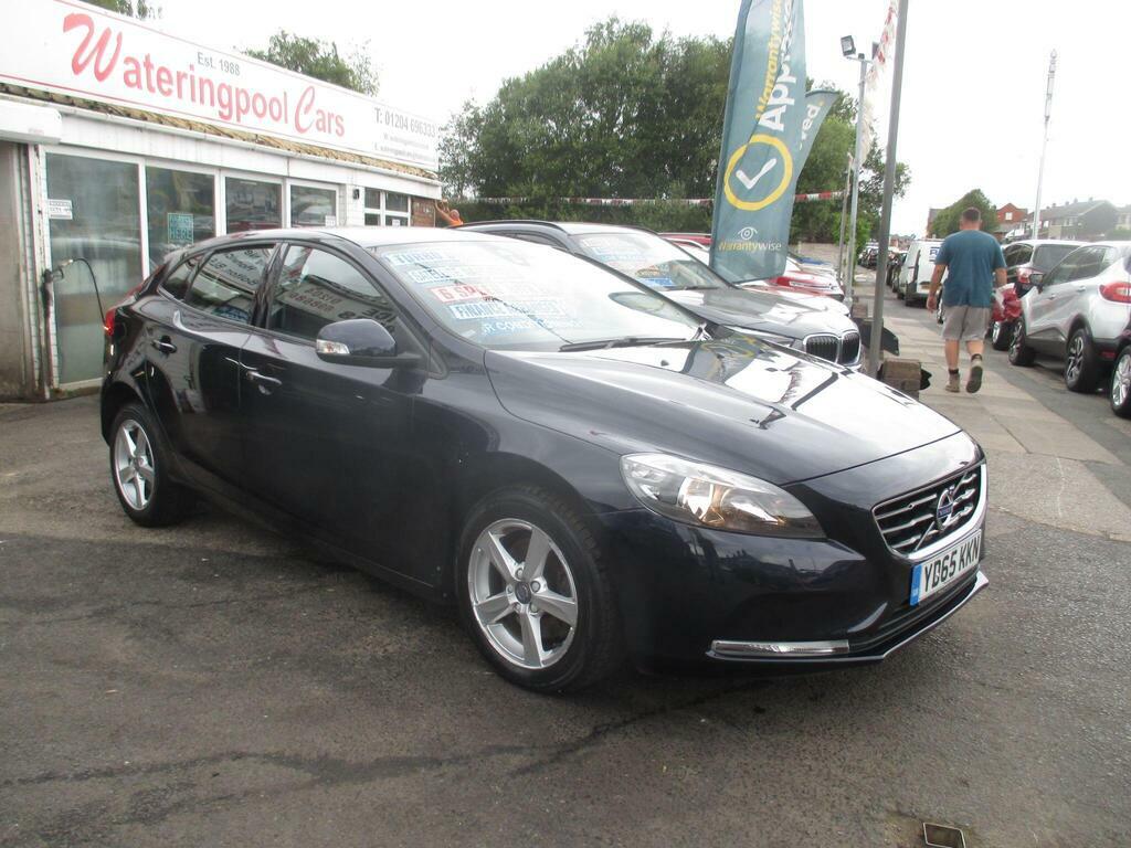 Volvo V40 2.0 D2 Es Nav Euro 6 S S YD65KKN Blue #2