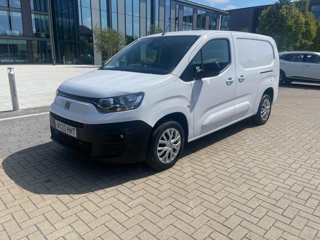 Fiat Doblo 1.5L Maxi Primo 6Dr White