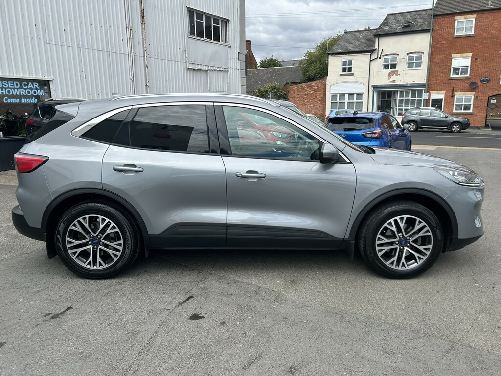 Ford Kuga Titanium Edition 1.5T Ecoboost 150Ps Silver #5