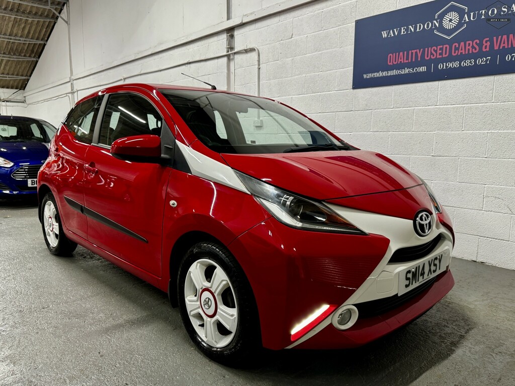 Toyota Aygo Hatchback 1.0 Vvt-i X-pression 201414 SM14XSY Red #5