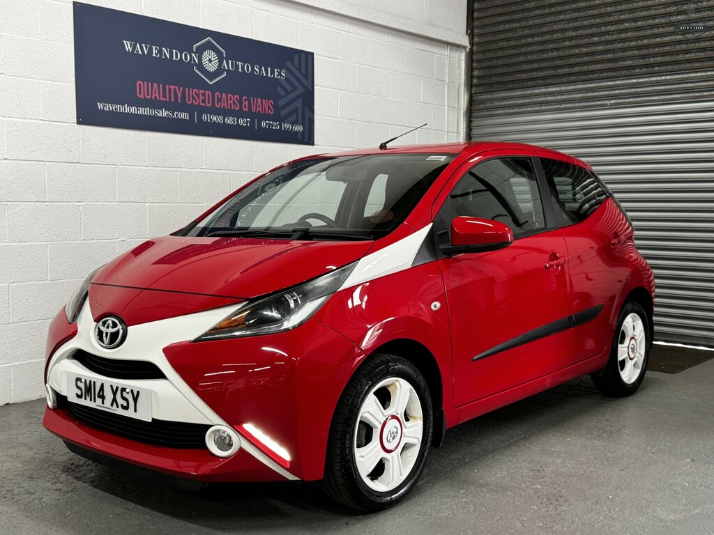 Toyota Aygo Hatchback 1.0 Vvt-i X-pression 201414 SM14XSY Red #3