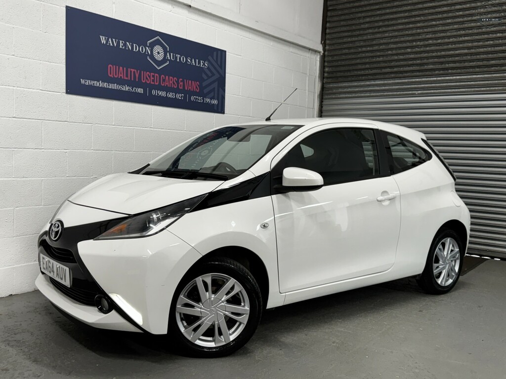 Toyota Aygo Hatchback 1.0 Vvt-i X-pression 201464 EA64AUV White #2