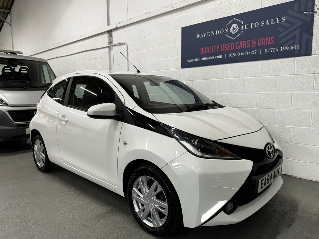 Toyota Aygo Hatchback 1.0 Vvt-i X-pression 201464 EA64AUV White #5