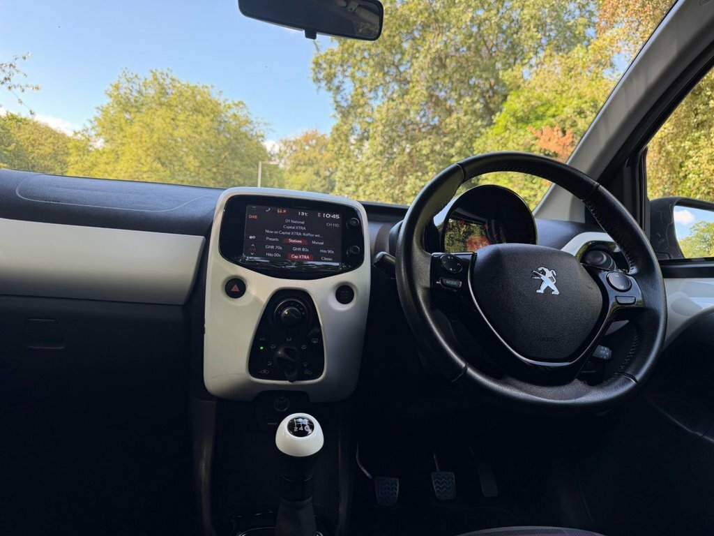 Peugeot 108 1.2 Puretech Allure White #22