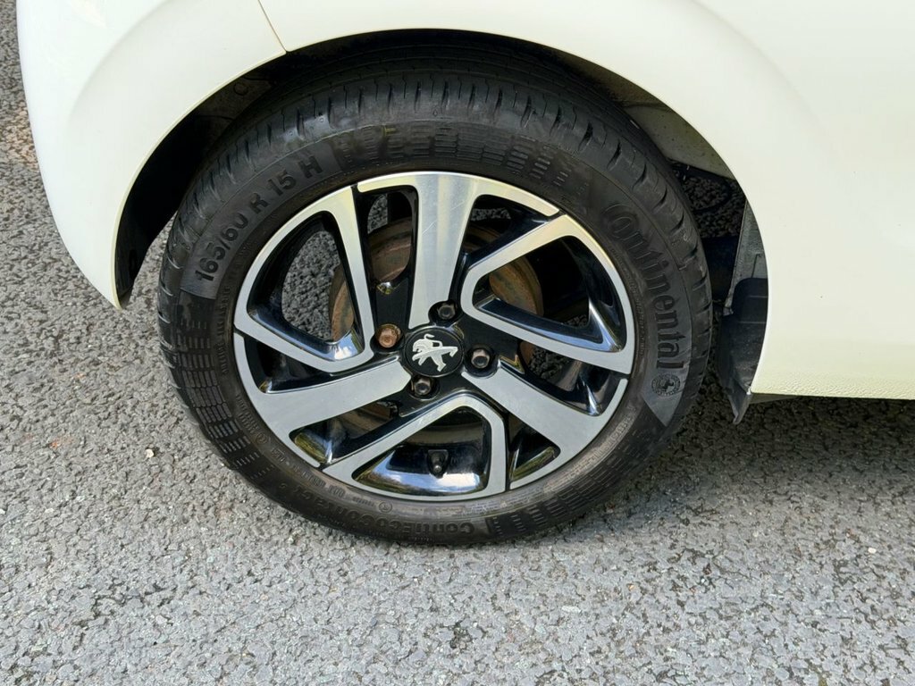 Peugeot 108 1.2 Puretech Allure White #14
