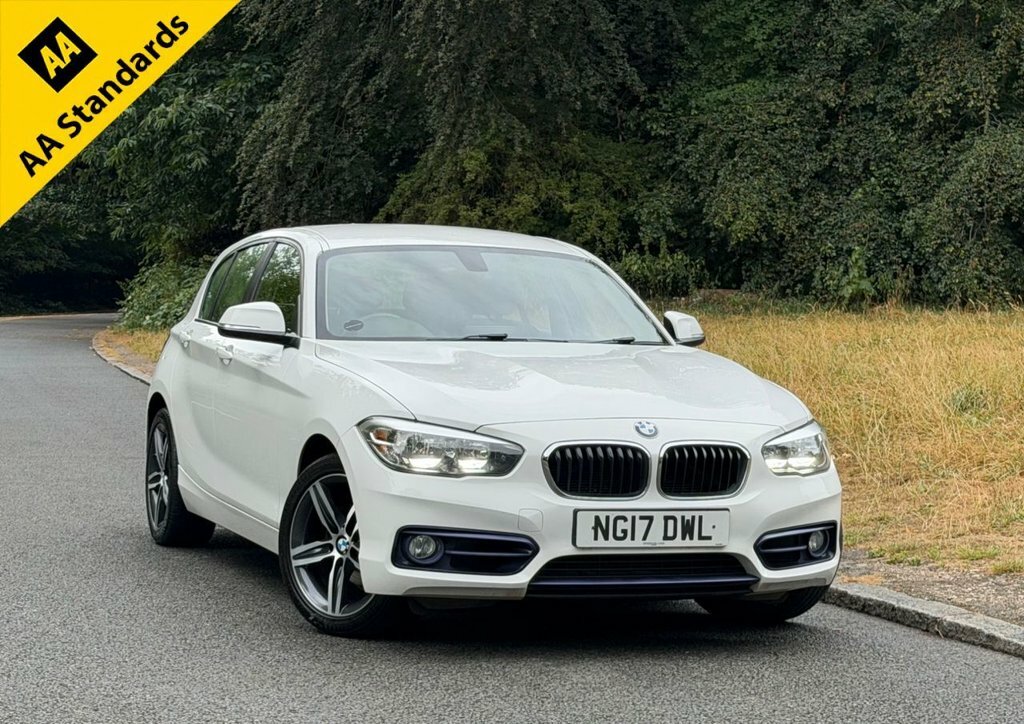 BMW 1 Series 2L Sport White