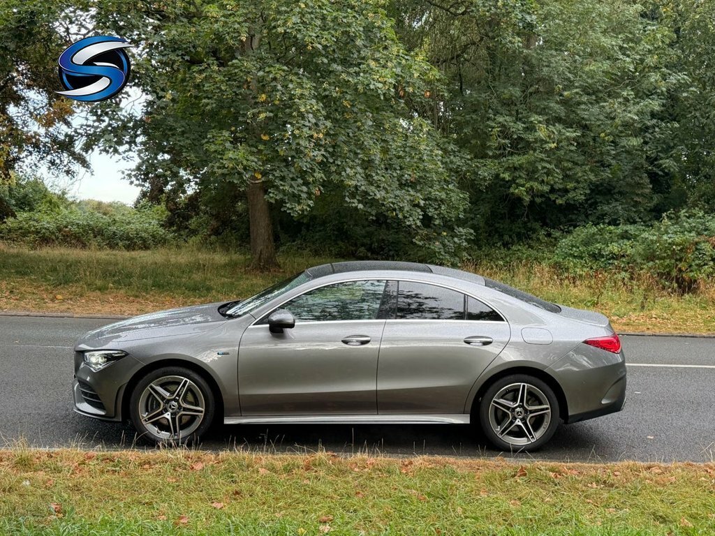 Mercedes-Benz CLA Class 1.3L Amg Line Grey #4