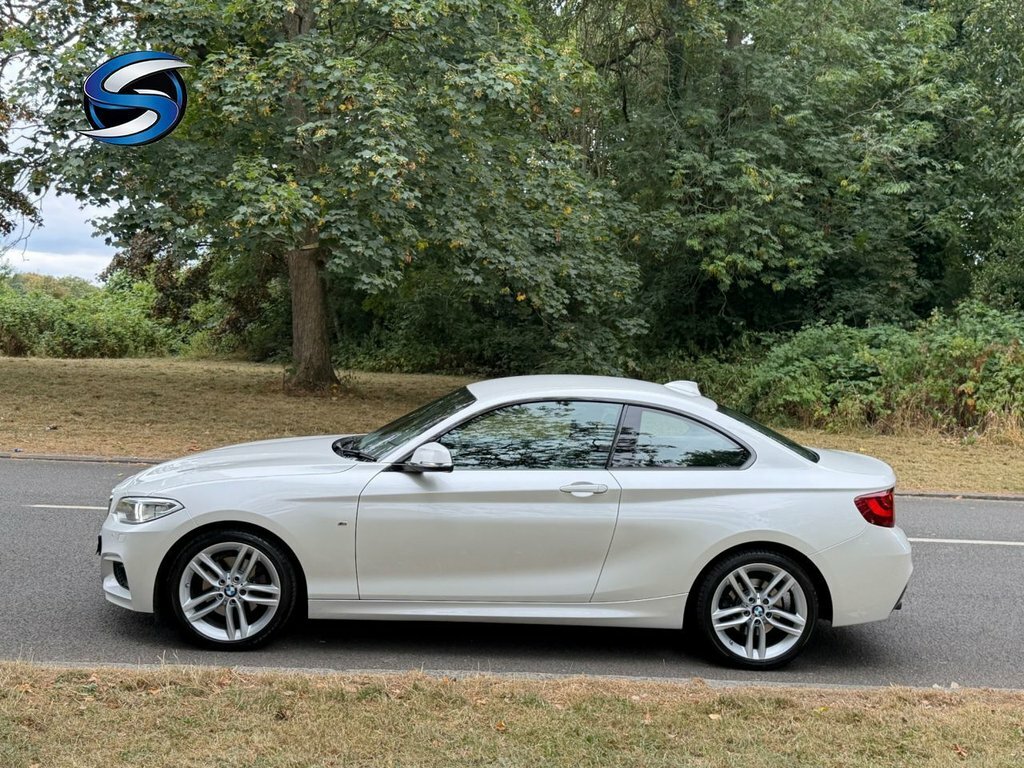 BMW 2 Series Gran Coupe 2L M Sport White #4