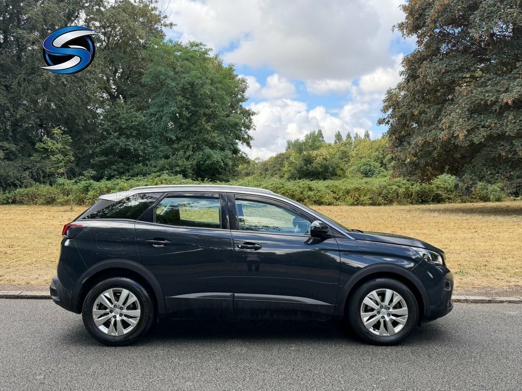 Peugeot 3008 1.2L Active Grey #3