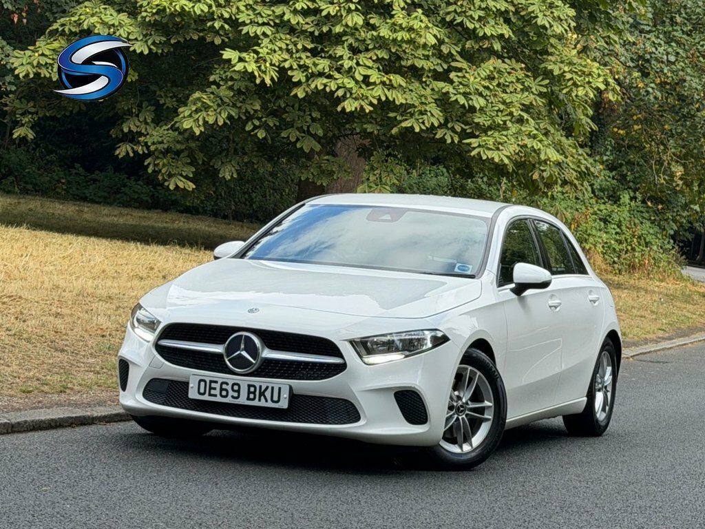 Mercedes-Benz A Class 1.3L Se White #6