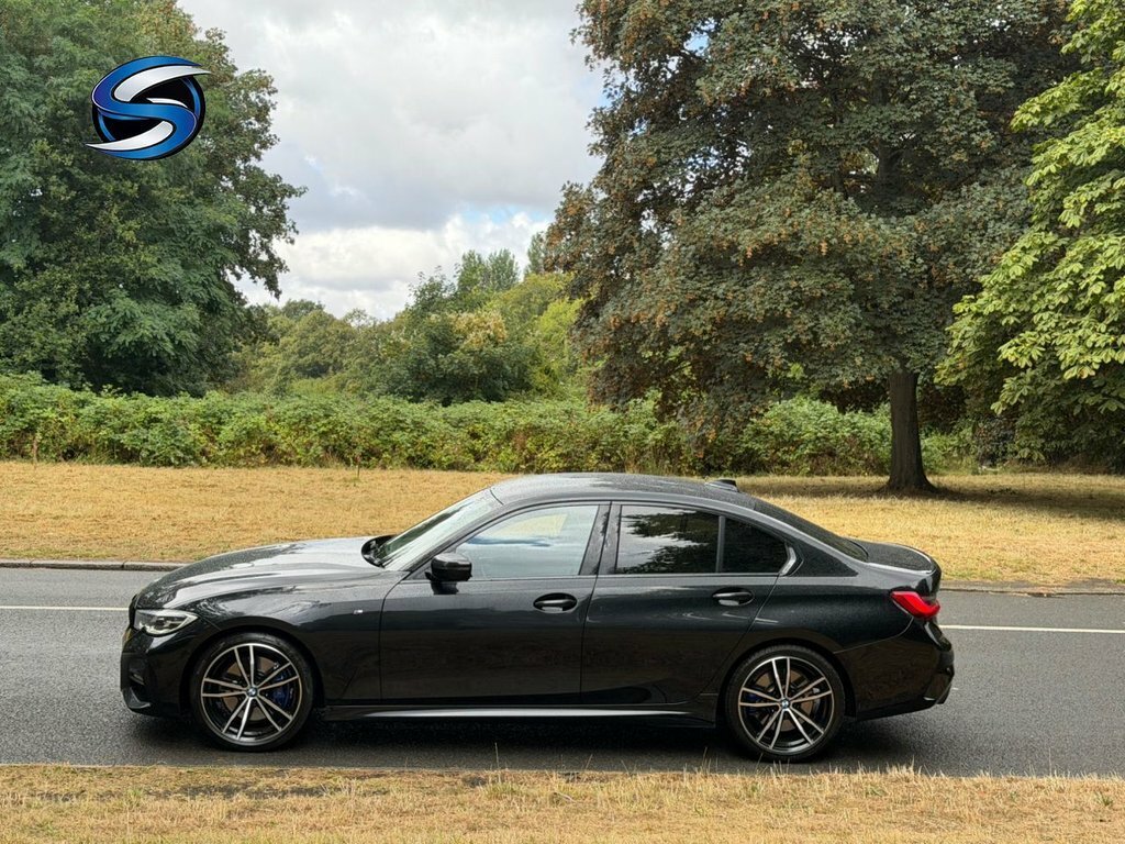 BMW 3 Series 2L M Sport Black #4