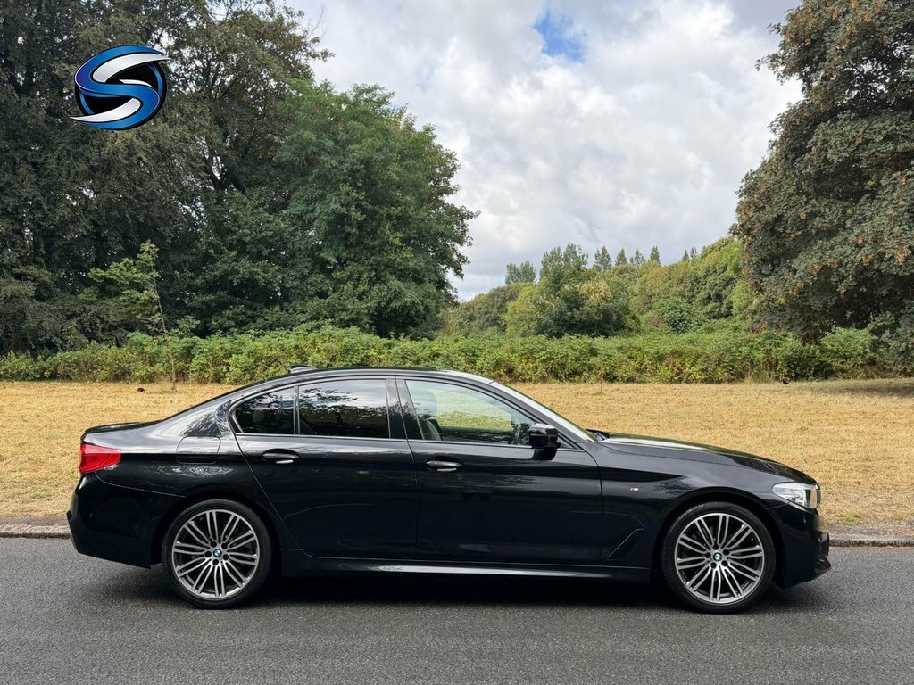 BMW 5 Series 2L M Sport Black #3