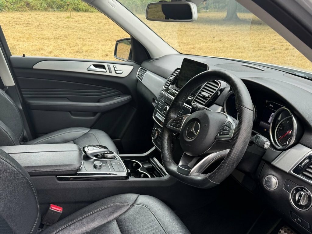 Mercedes-Benz GLE Class 2.1L Amg Line Silver #2