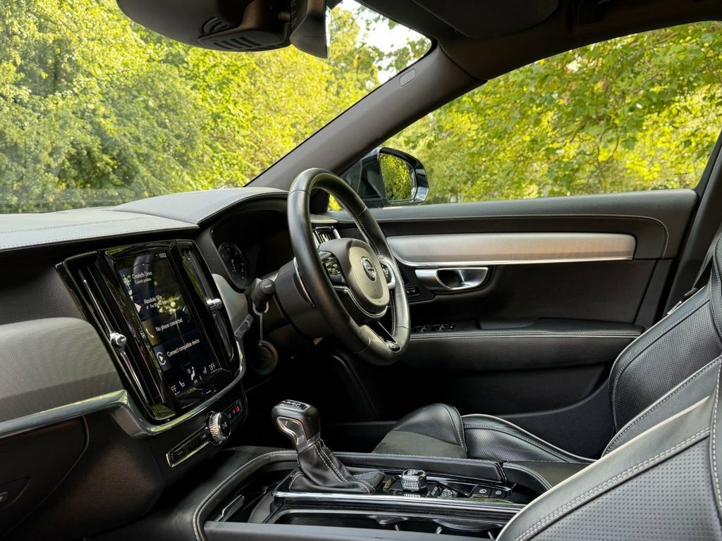 Volvo S90 D4 Momentum Heated Seats Adaptive Cruise Sat Nav F Black #19