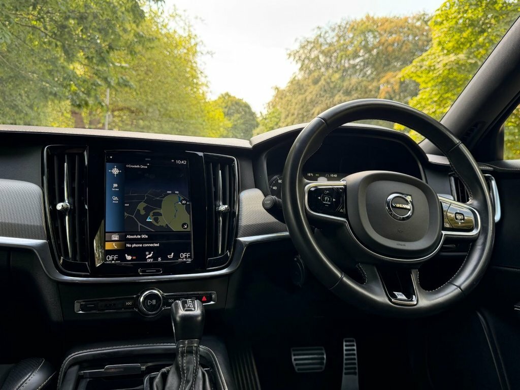 Volvo S90 D4 Momentum Heated Seats Adaptive Cruise Sat Nav F Black #36