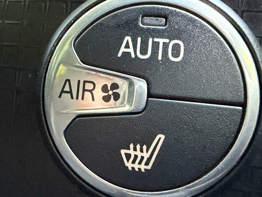 Volvo V40 2.0 D3 Inscription Edition Euro 6 Ss Black #22