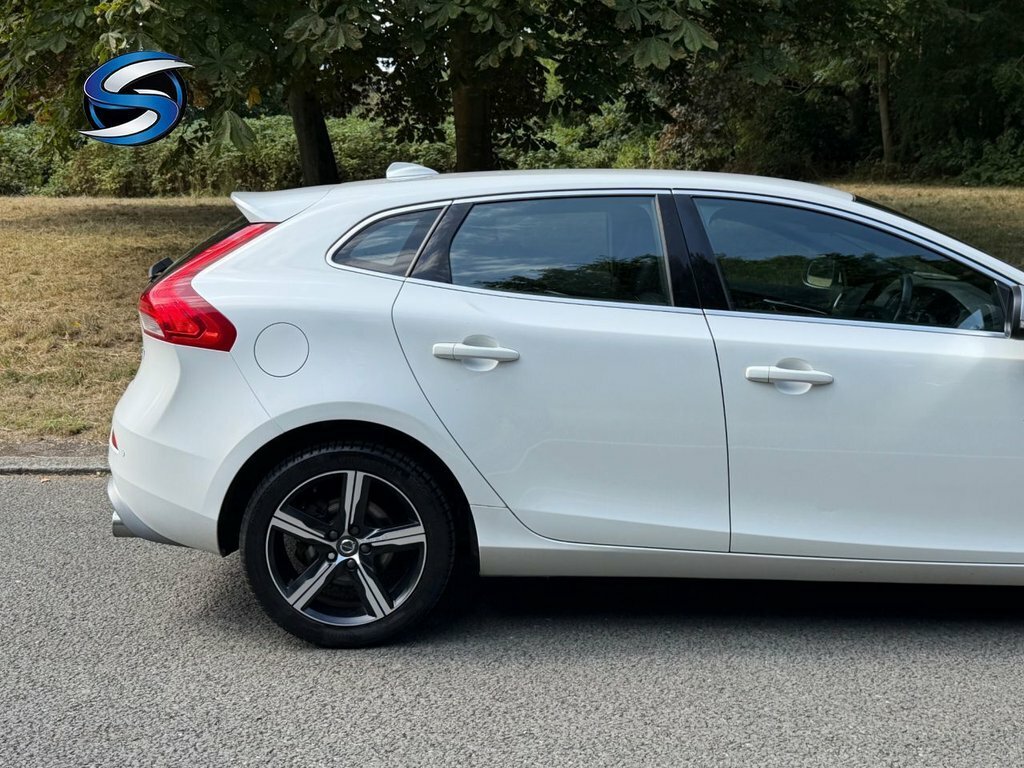 Volvo V40 2.0 D3 Inscription Edition Euro 6 Ss Black #10