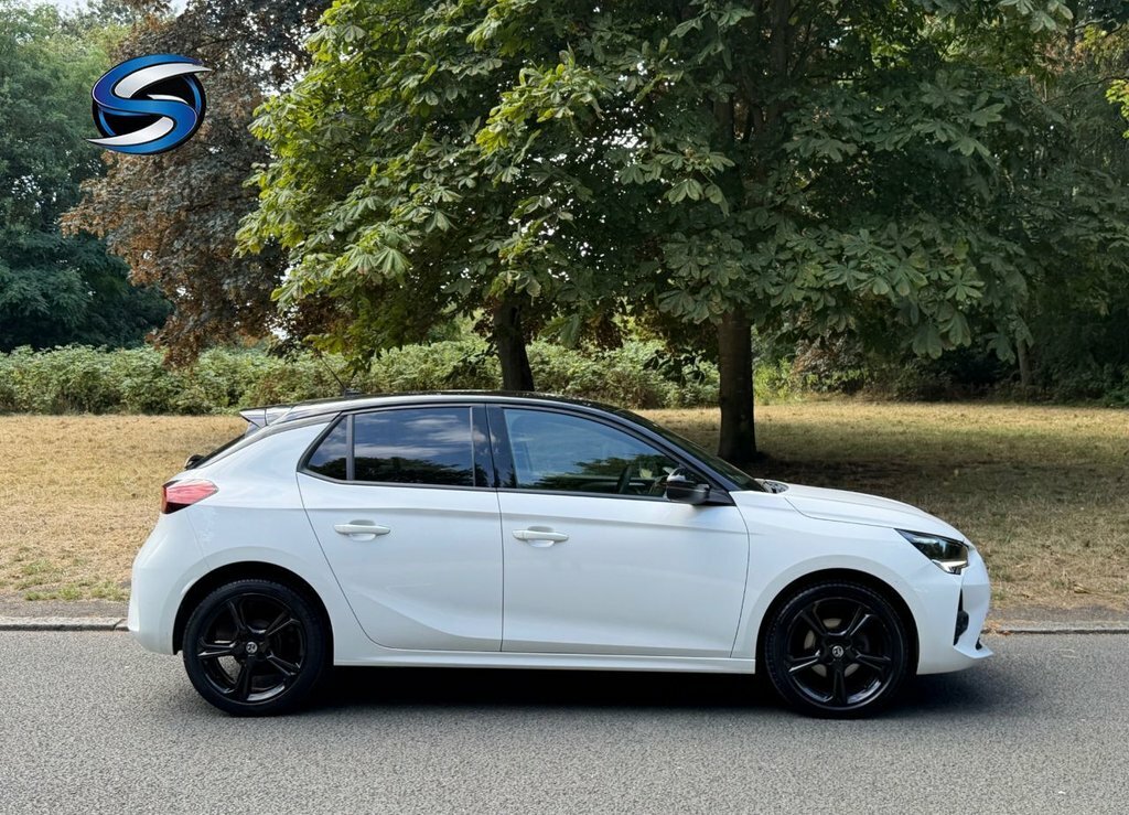 Vauxhall Corsa 1.2L Gs Line White #4