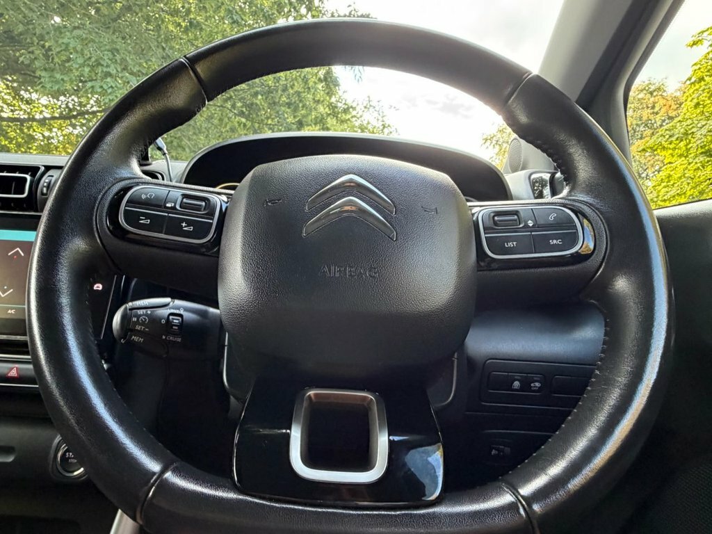 Citroen C3 Aircross 1.2 Puretech Feel Silver #26