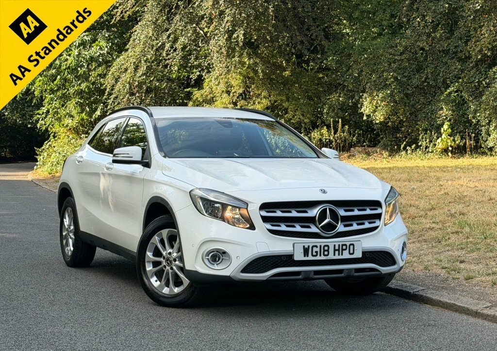 Mercedes-Benz GLA Class 1.6L Se White
