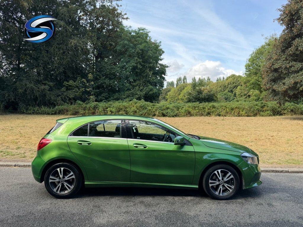 Mercedes-Benz A Class 1.6L Se Green #3