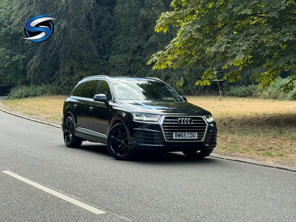 Audi Q7 3L S Line Black #4