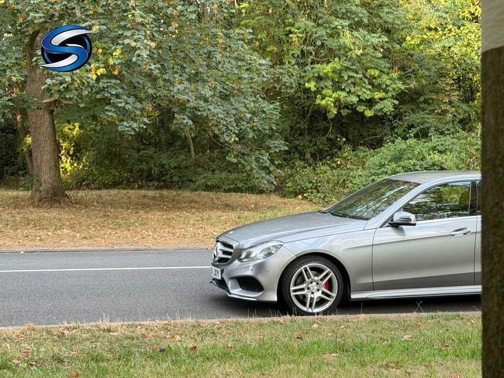Mercedes-Benz E Class Estate 3.0 E350 V6 Bluetec Amg Sport G-tronic Eur White #12