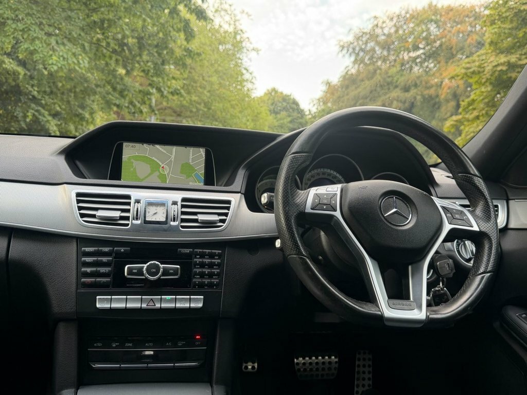 Mercedes-Benz E Class Estate 3.0 E350 V6 Bluetec Amg Sport G-tronic Eur White #29