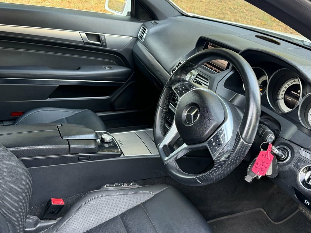 Mercedes-Benz E Class 3L Amg Sport White #2