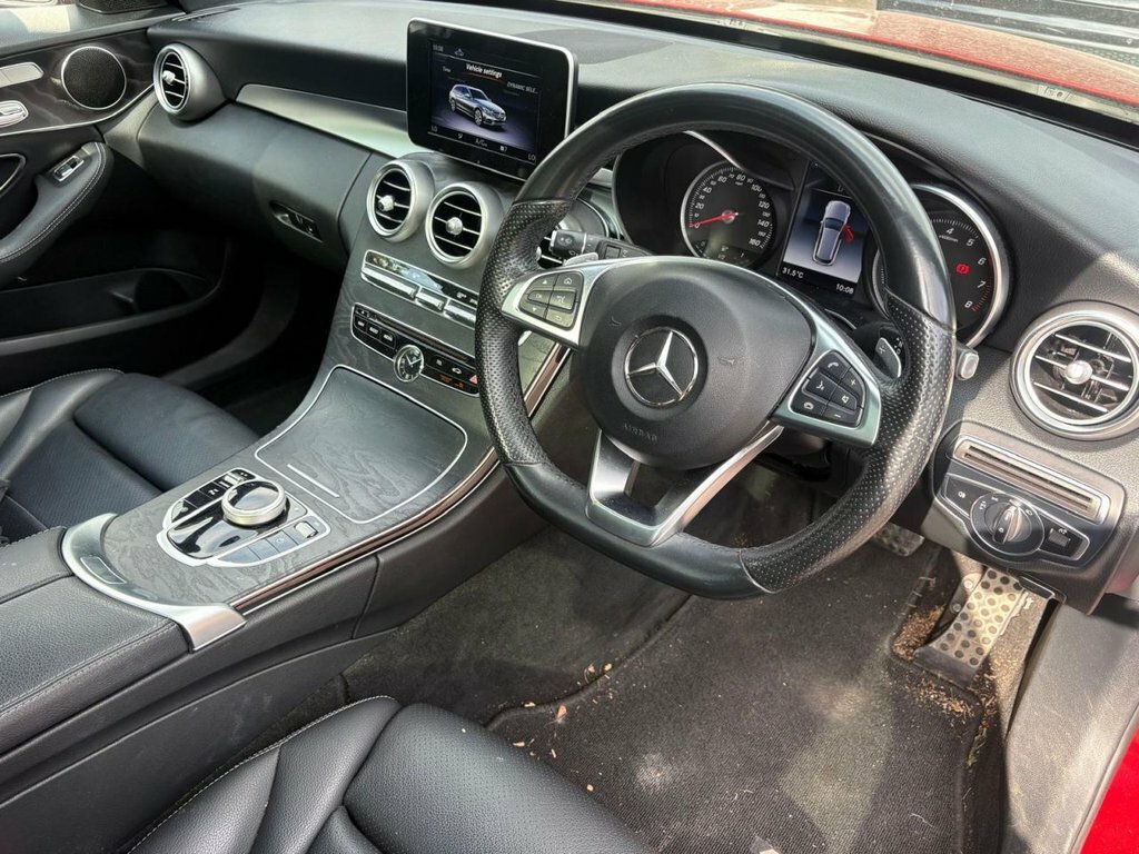 Mercedes-Benz C Class 2L Amg Line Red #2