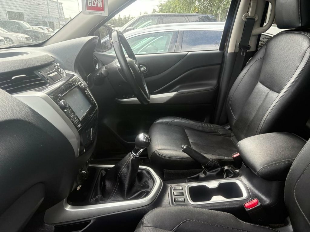 Nissan Navara 2.3L Tekna Brown #6
