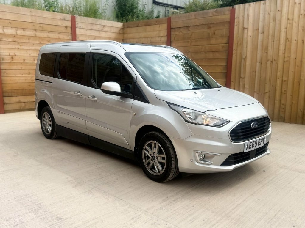 Ford Grand Tourneo Connect 1.5L Titanium Silver #3