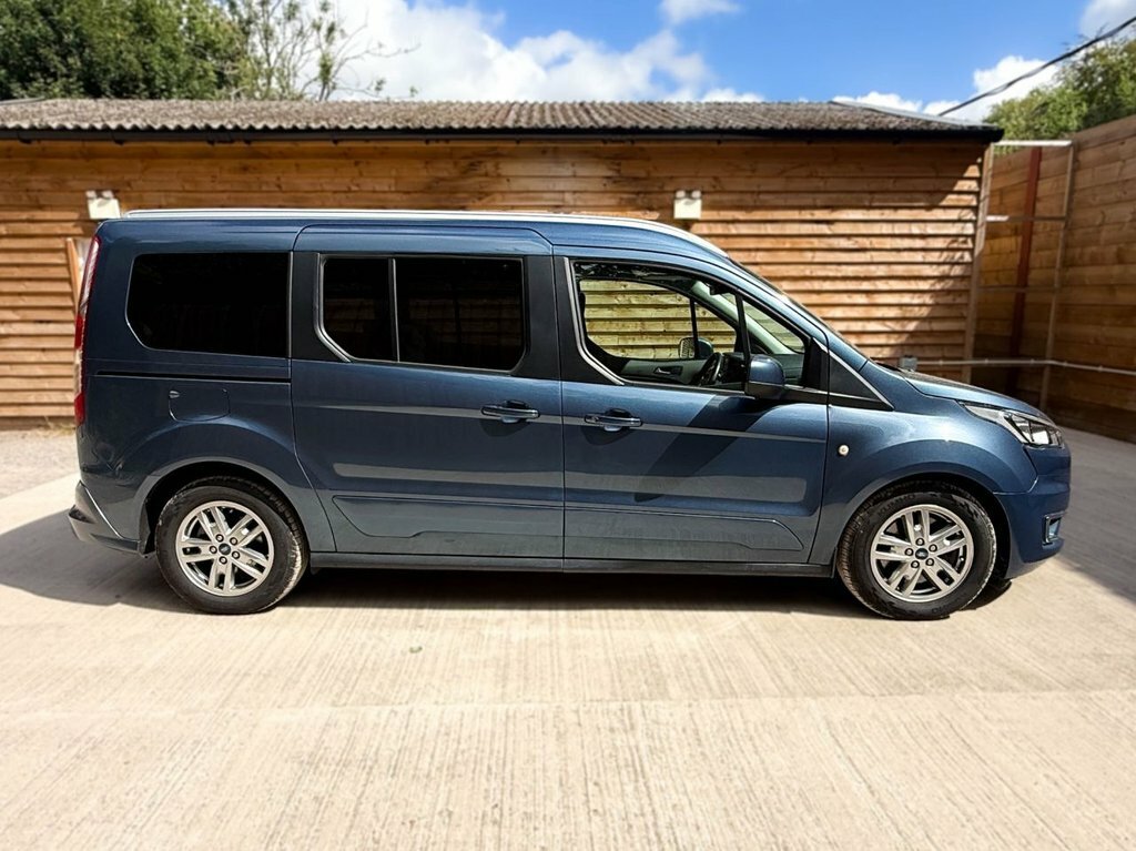 Ford Grand Tourneo Connect 1.5L Titanium Blue #6