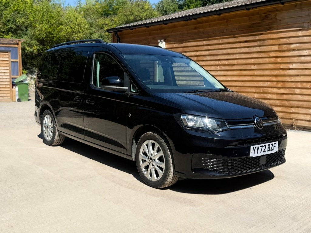 Volkswagen Caddy Maxi Life 2L Life YY72BZF Black #3