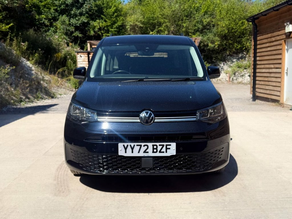 Volkswagen Caddy Maxi Life 2L Life YY72BZF Black #4