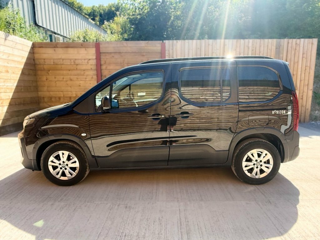 Peugeot Rifter 1.5L Allure Black #5