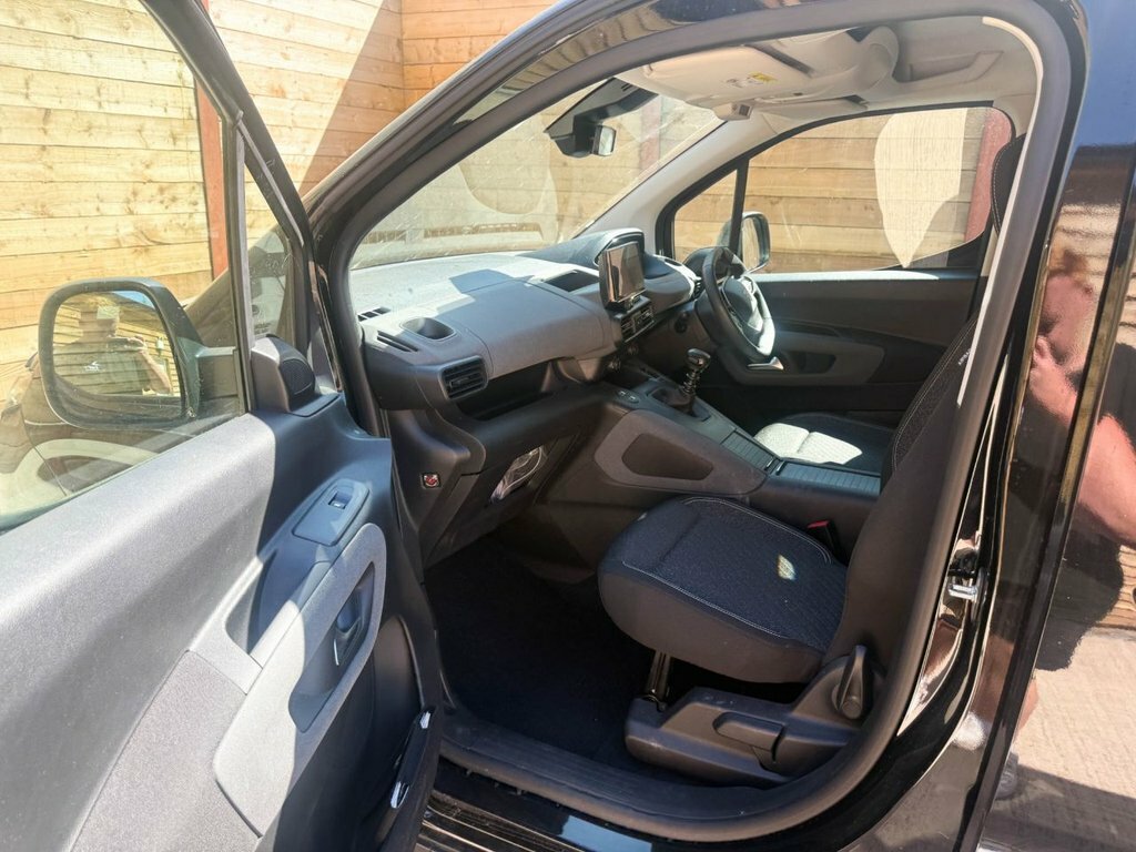Peugeot Rifter 1.5L Null Blue #15