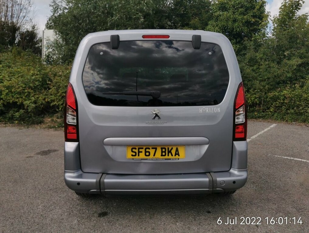 Peugeot Partner Tepee 1.6 Blue Hdi Tepee Grey #8