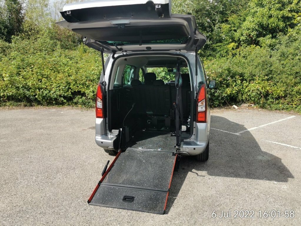 Peugeot Partner Tepee 1.6 Blue Hdi Tepee Grey #10