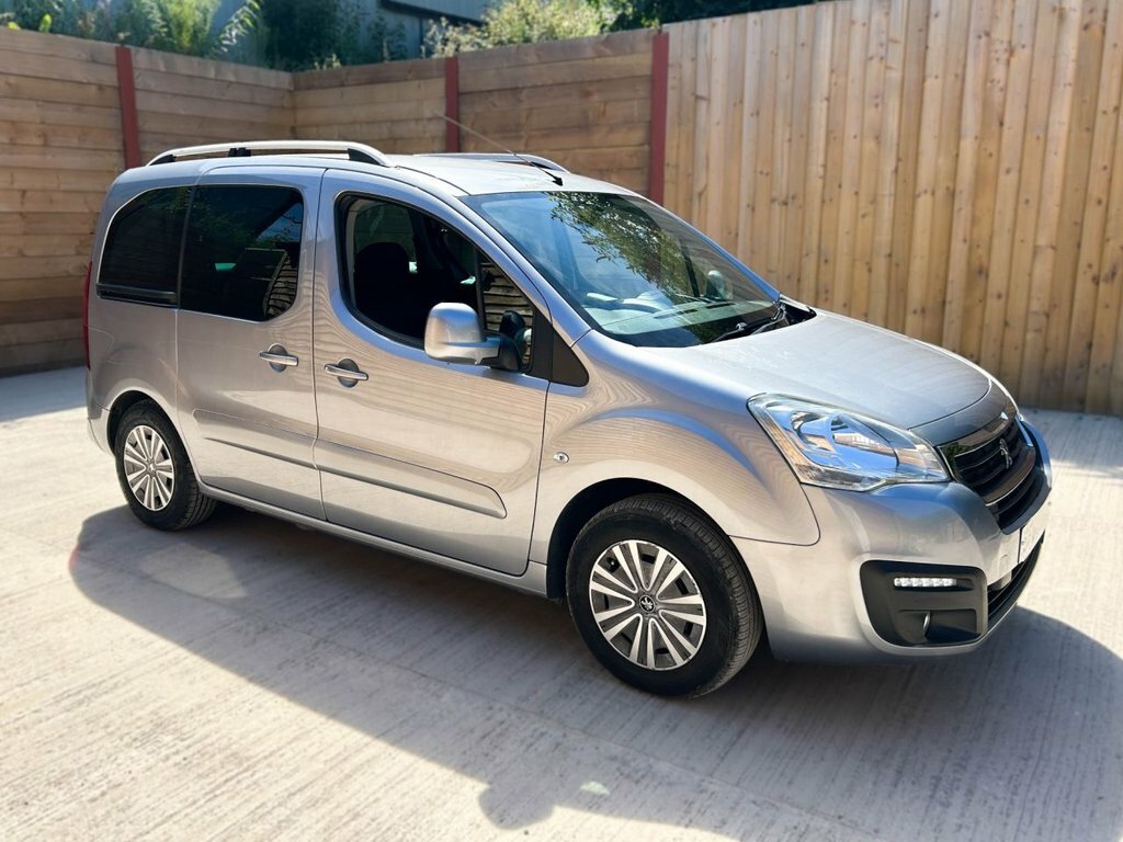 Peugeot Partner Tepee Mpv Grey #3