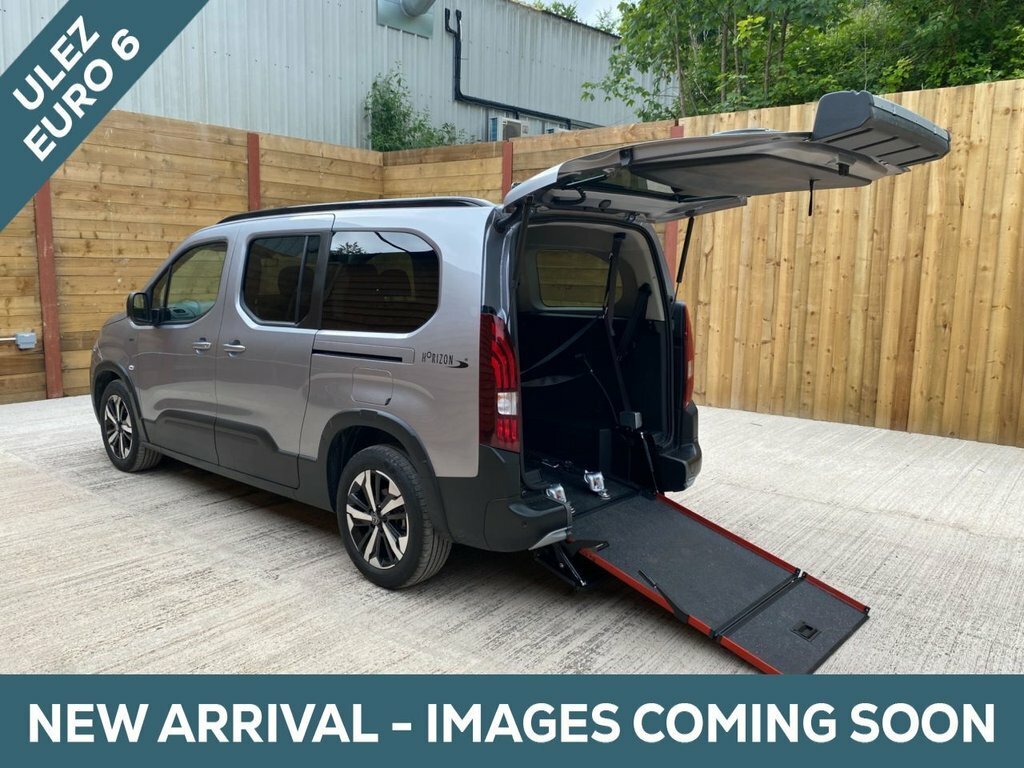Peugeot Rifter Mpv Grey