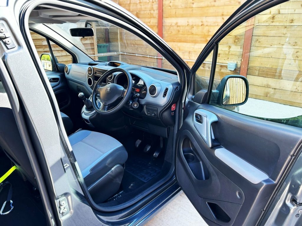 Peugeot Partner Tepee Tepee 1.6 Hdi 92 Outdoor Wav Wheelchair Access Brown #15