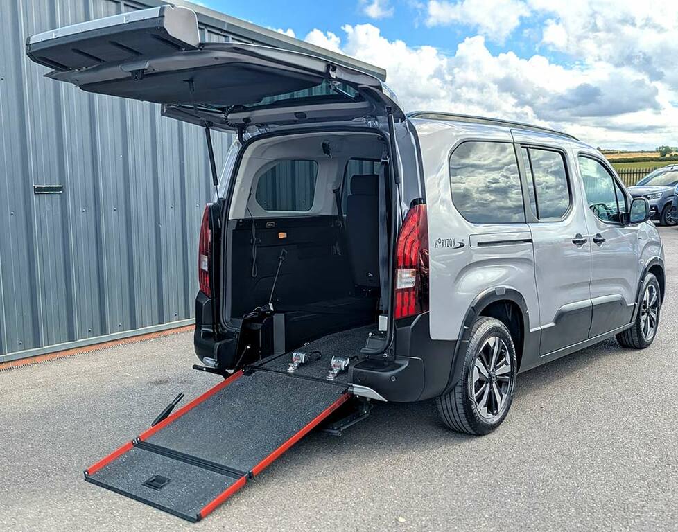 Peugeot Rifter 1.5 Bluehdi 130 Allure Lwb Wav  #5