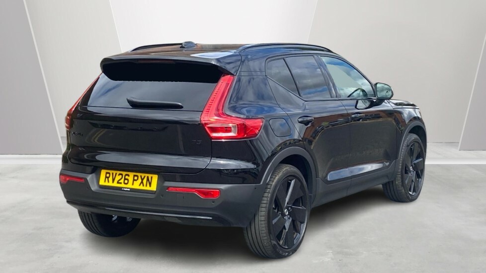 Volvo XC40 Black Edition Ultra, B3 Mild Hybrid, RV26PXN Black #2