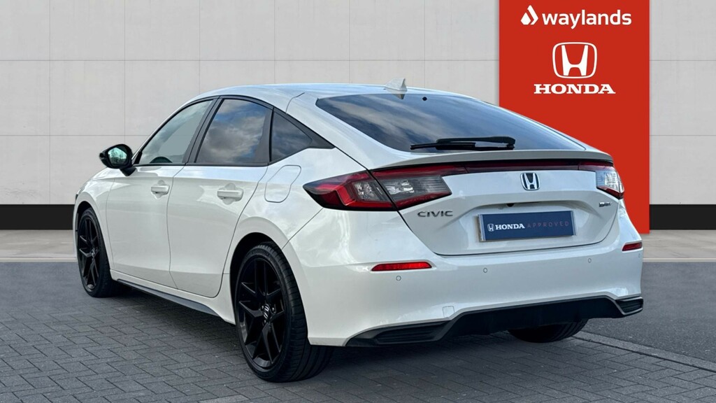 Honda Civic Honda Civic 2.0 Ehev Sport Cvt Hatchback White #3