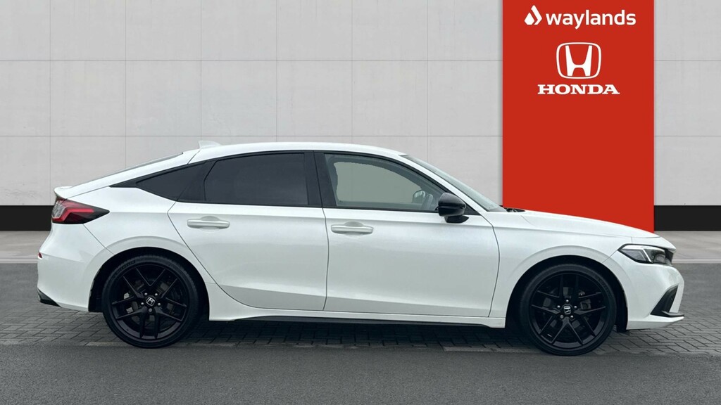 Honda Civic Honda Civic 2.0 Ehev Sport Cvt Hatchback White #5